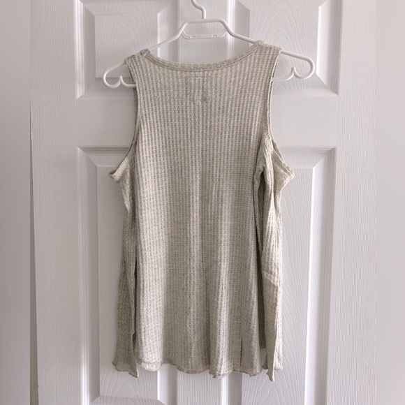 Chaser Cold Shoulder Thermal - Picture 4 of 6